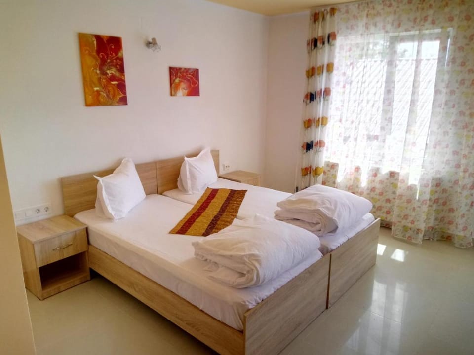 Camere De Inchiriat Carpati Bed and Breakfast in Serbia