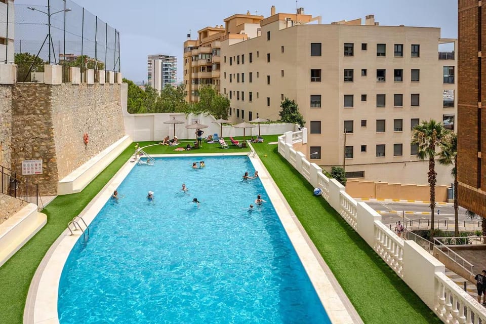 Swimming pool