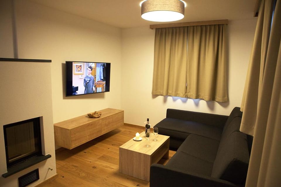 Kitzbuheler Alpen Residenz Top2 with Sauna Hollersbach Apartment in Salzburgerland