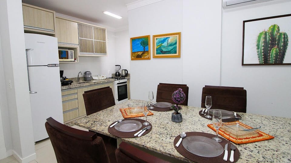 1040 - Apartamento para locação em Bombinhas - Residencial Egídio Pinheiro Apto 206 A Apartment in Bombinhas