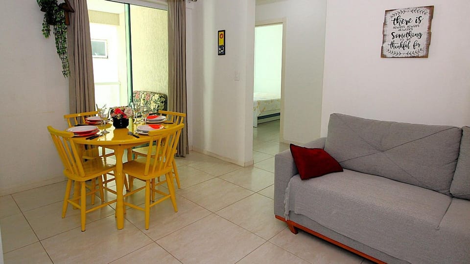 1055 - Apartamento para locação em Bombinhas - Residencial Atalanta Apto 204 B Apartment in Bombinhas