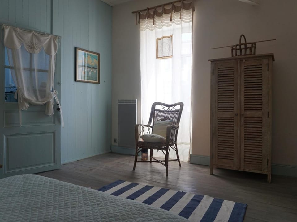 Maison rénovée avec jardin, proche plage, 4 couchages, Barbâtre - FR-1-224B-744 House in Pays de la Loire