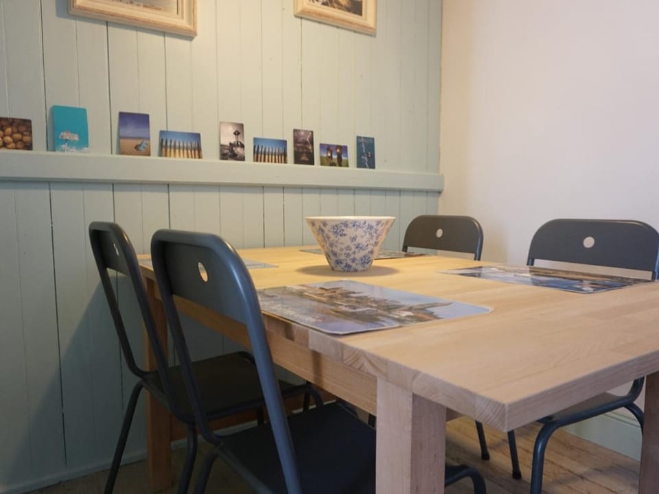 Maison rénovée avec jardin, proche plage, 4 couchages, Barbâtre - FR-1-224B-744 House in Pays de la Loire