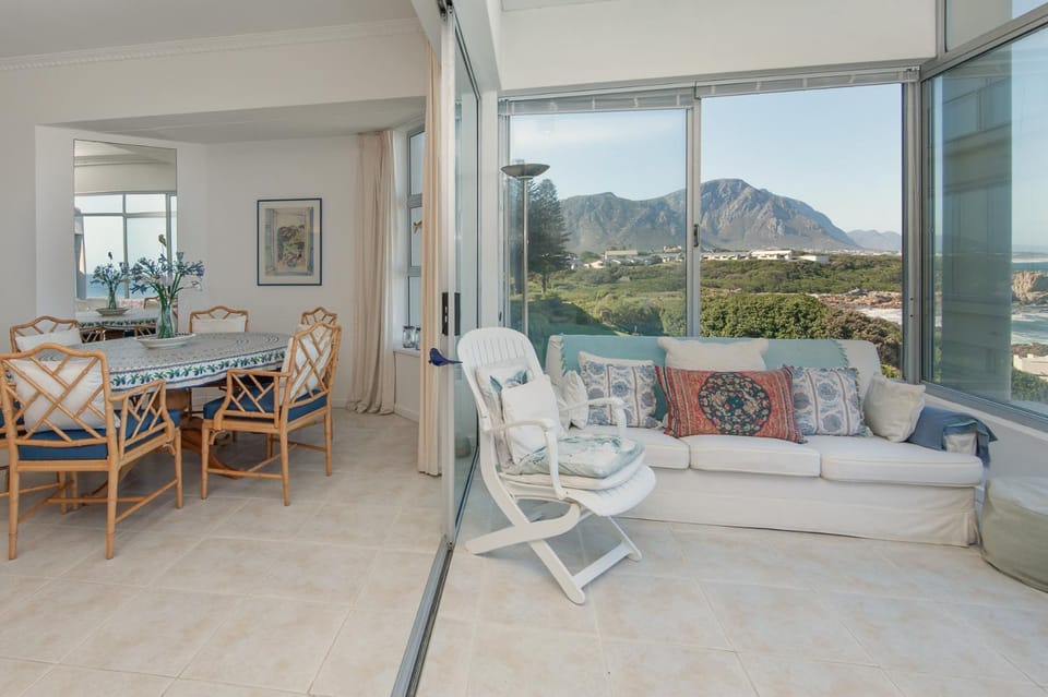 Jewel of Bayview Apartment in Hermanus
