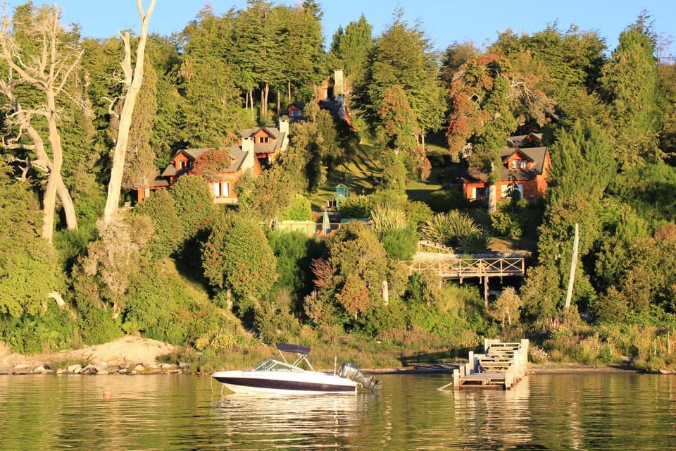 Natural landscape, Activities, Beach, Lake view