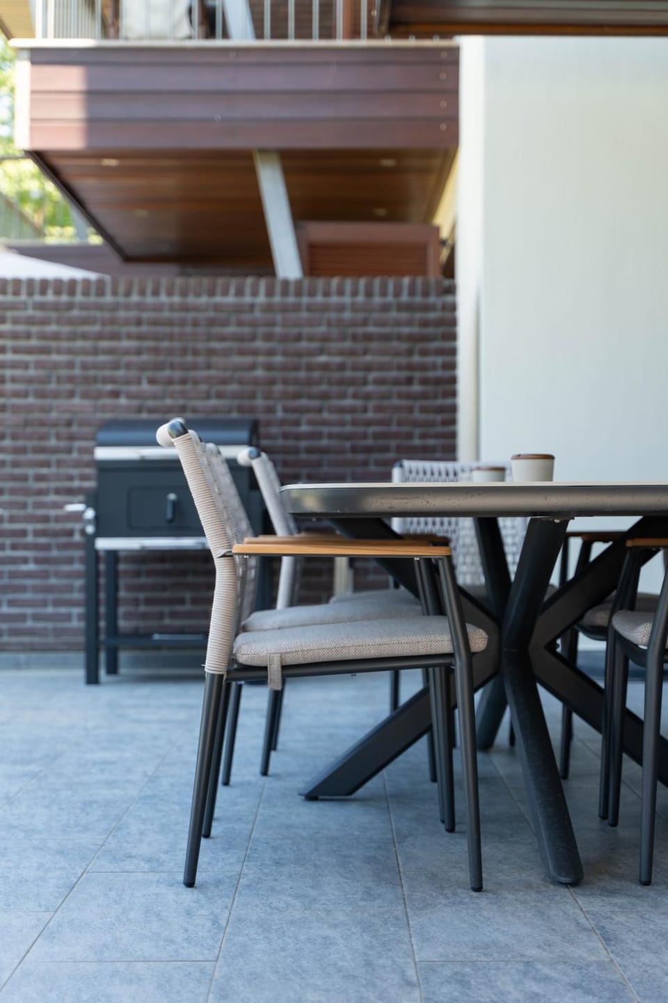 Garden, Dining area