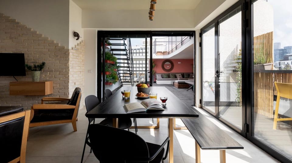 Balcony/Terrace, Living room, Dining area