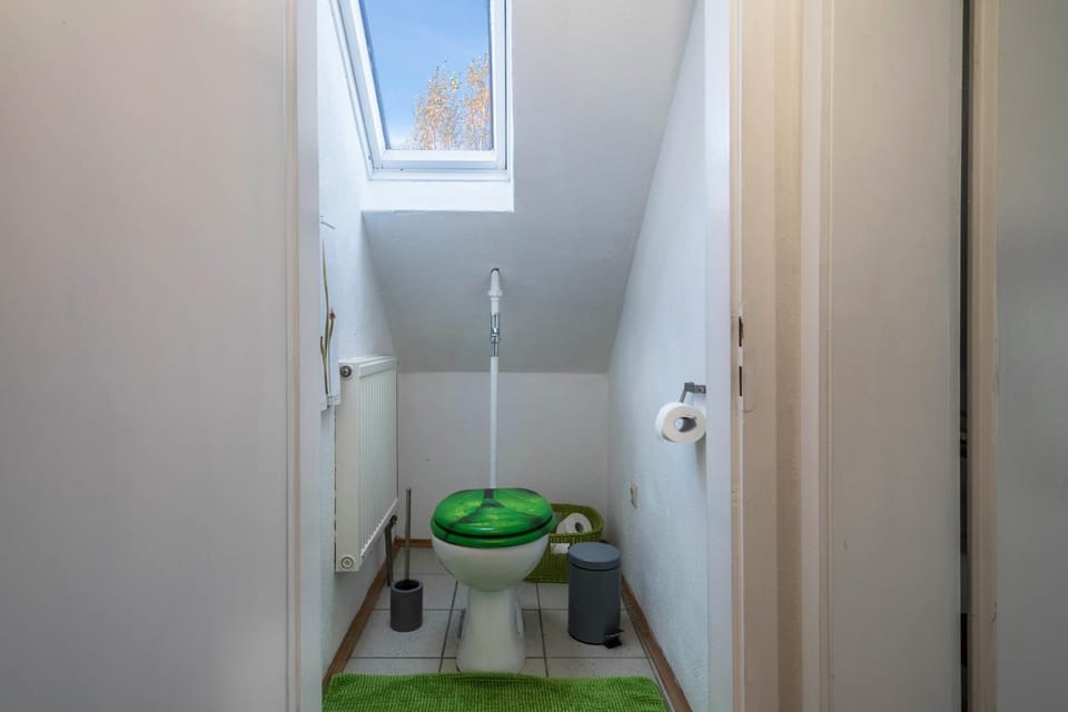 Property building, Bathroom, Living room