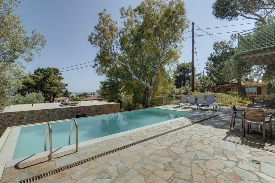 Pool view, Swimming pool