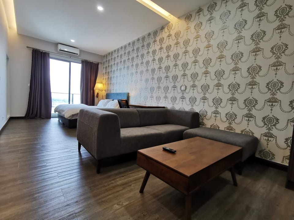 Living room, Seating area, air conditioner
