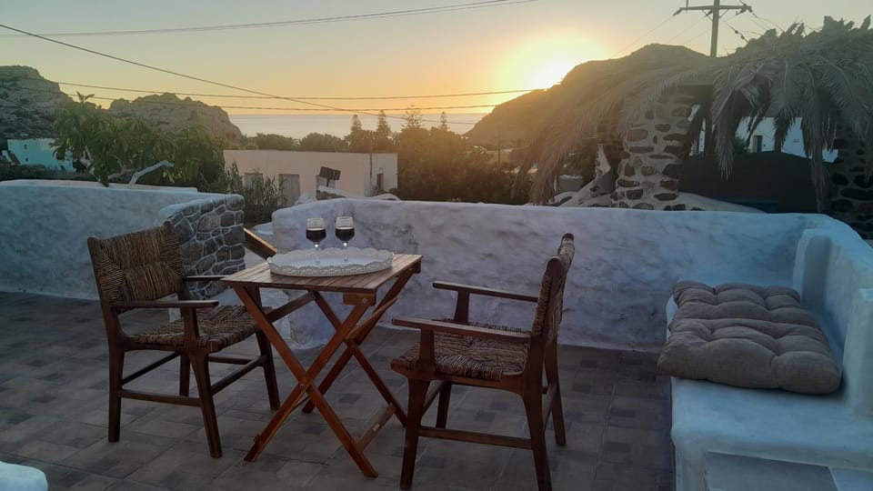 Patio, Day, Neighbourhood, Natural landscape, View (from property/room), Balcony/Terrace, Seating area, Dining area, Sunset