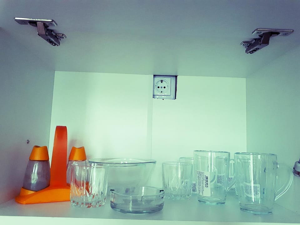 Coffee/tea facilities, Kitchen or kitchenette