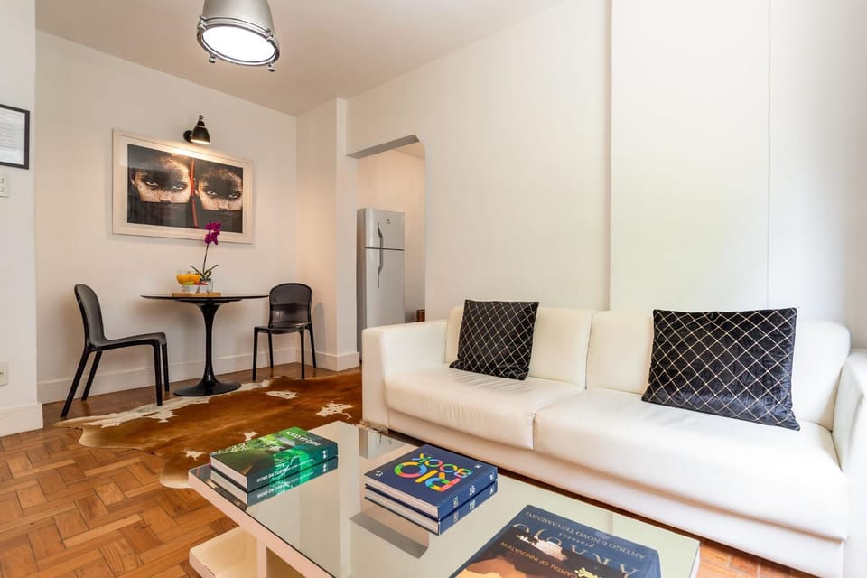 Communal lounge/ TV room, Living room, Decorative detail