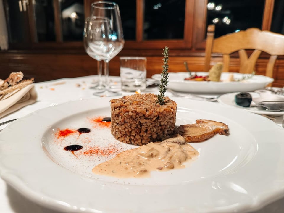 Restaurant/places to eat