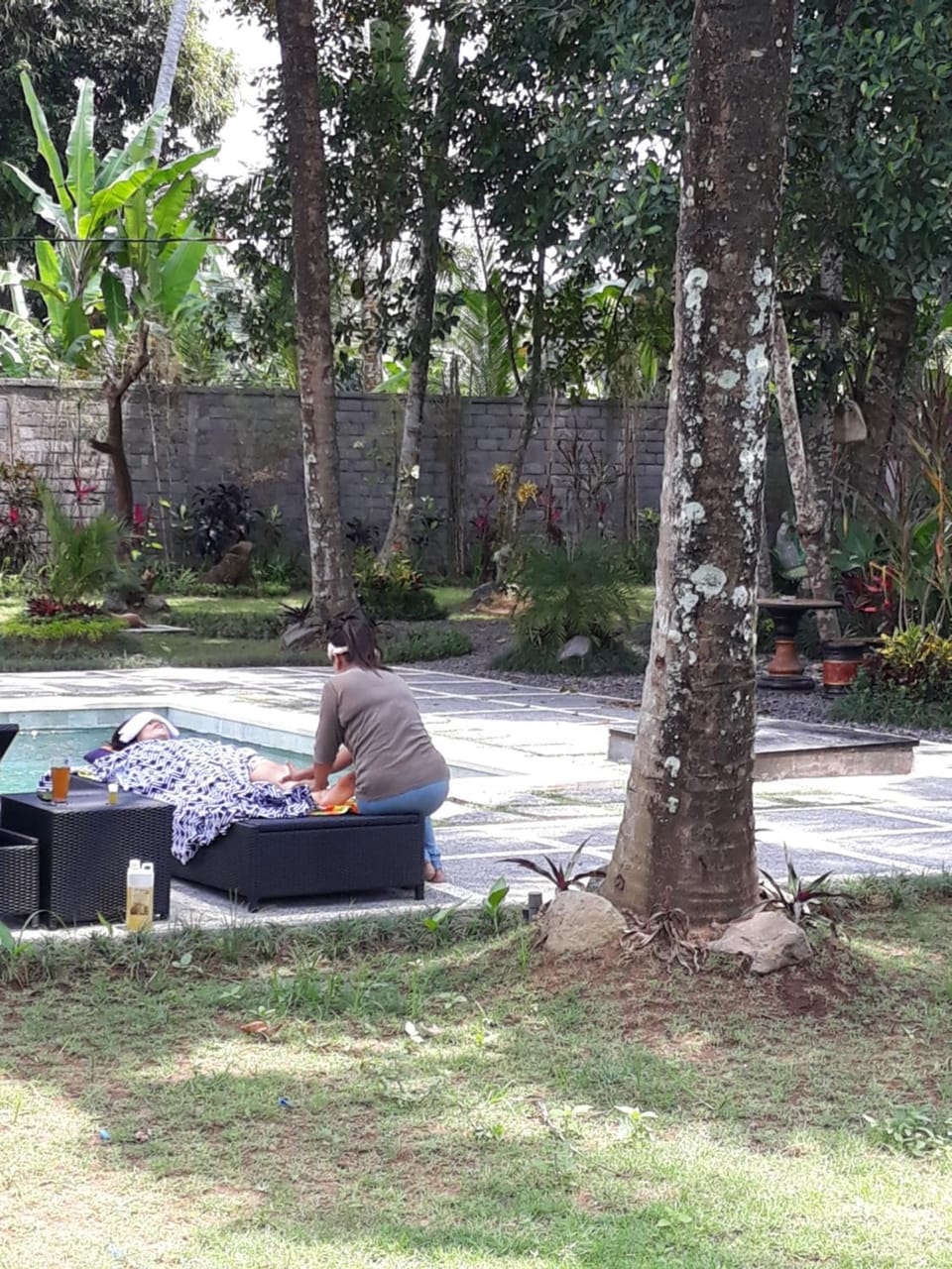 People, Activities, Garden