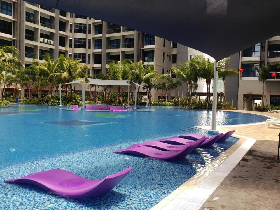 Pool view, Swimming pool