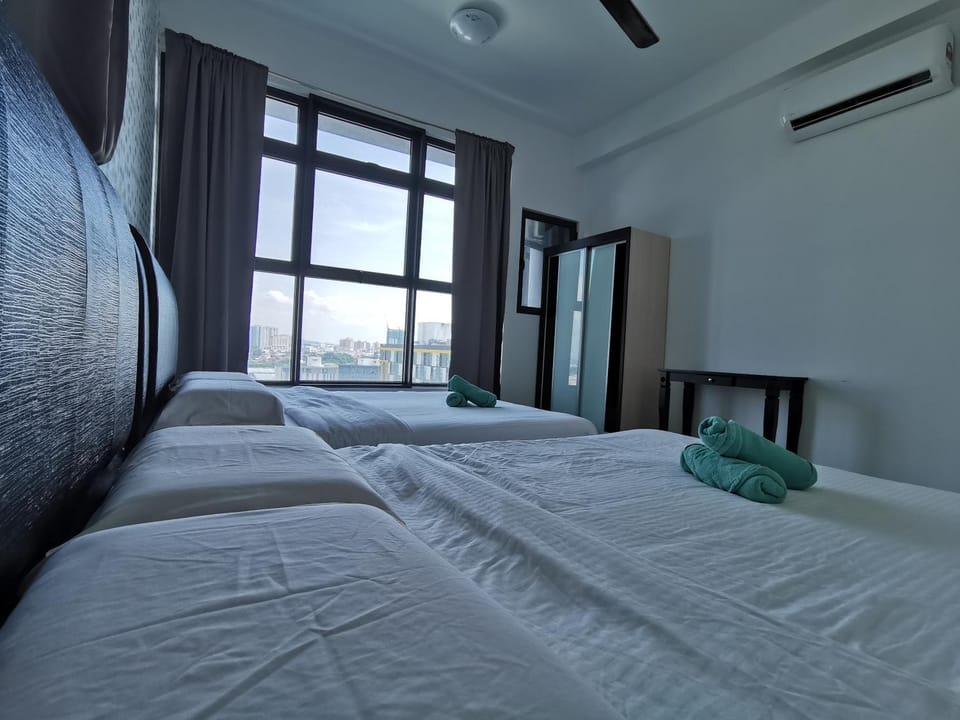 Bed, Bedroom, air conditioner