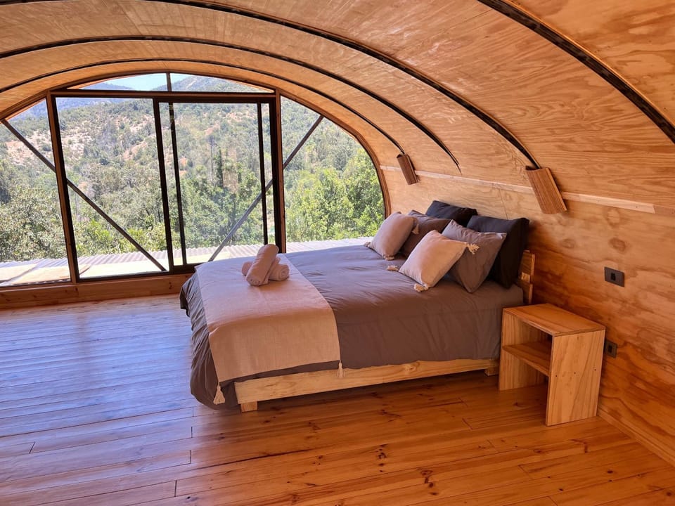 Swiss Eco Lodge La Linda Loma - Olmué Country House in Santiago Metropolitan Region