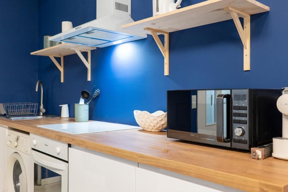 Ren Feb26 Clerigos Retreat Apartment in Porto