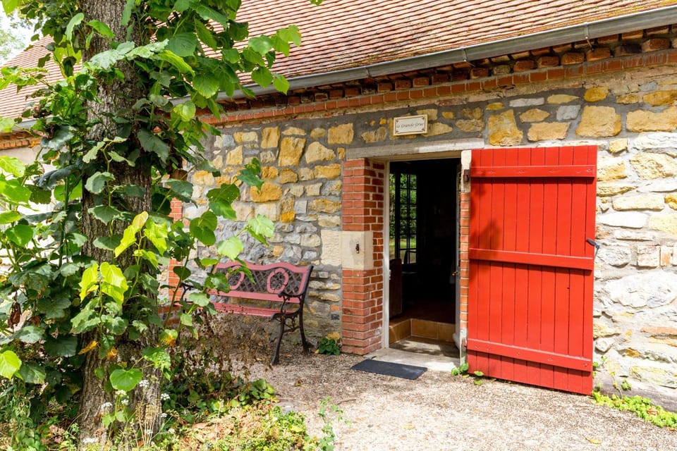 Domaine du Bourg Gites House in Auvergne-Rhône-Alpes