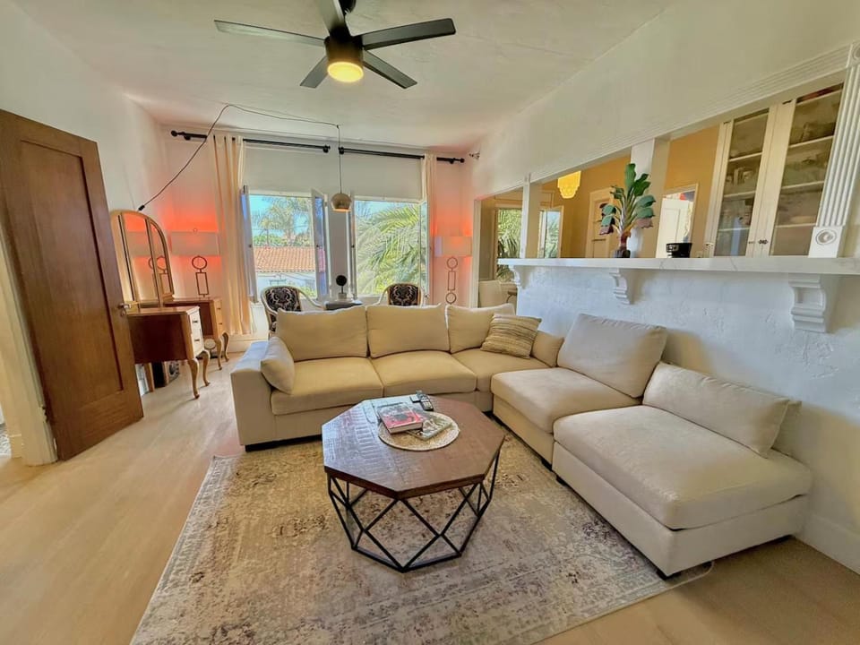 The Riviera No18 Apartment in San Pedro