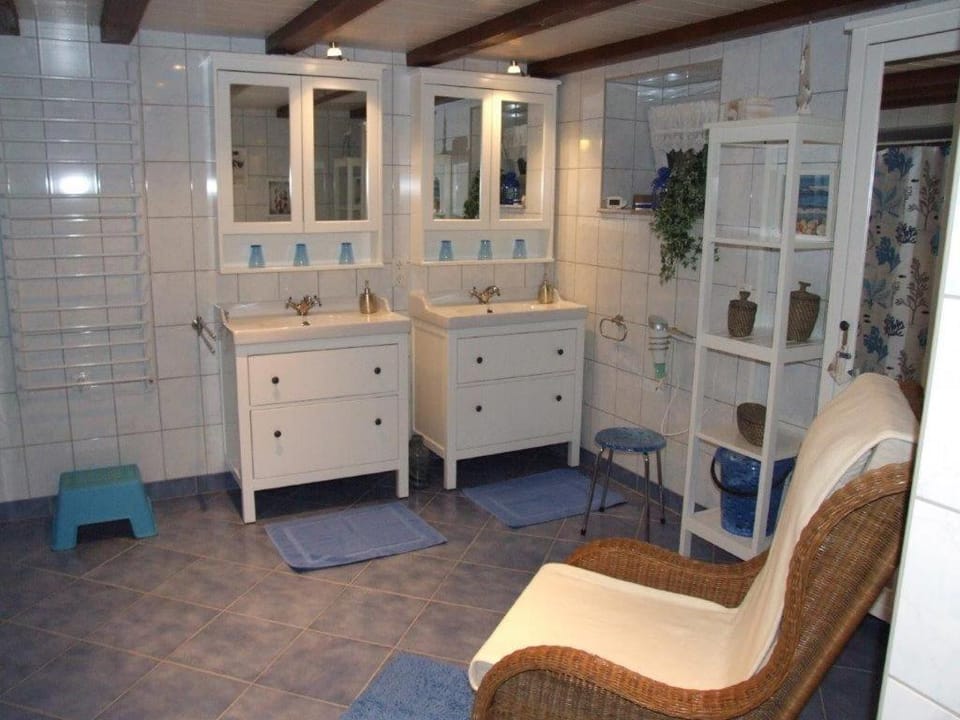Bathroom, Other, Decorative detail