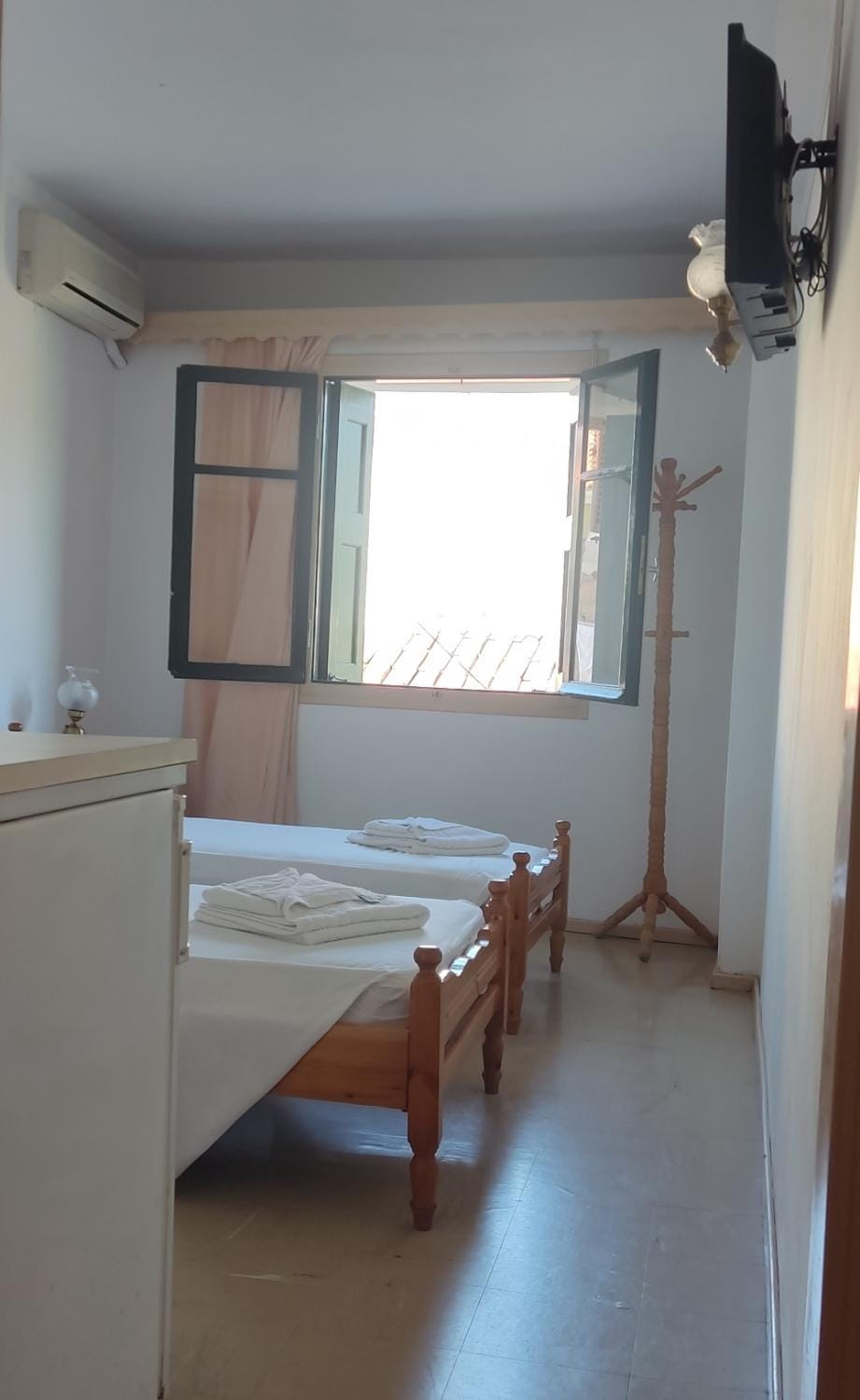 Hotel Ilion Hotel in Decentralized Administration of the Aegean