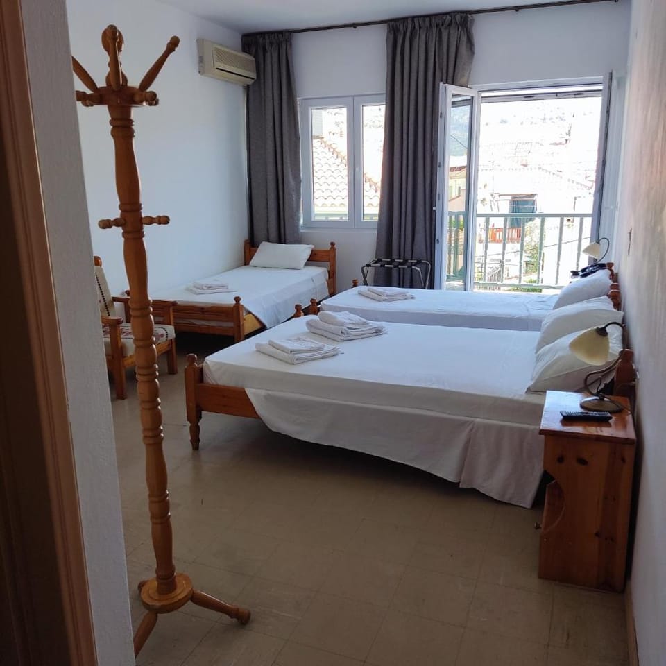 Hotel Ilion Hotel in Decentralized Administration of the Aegean