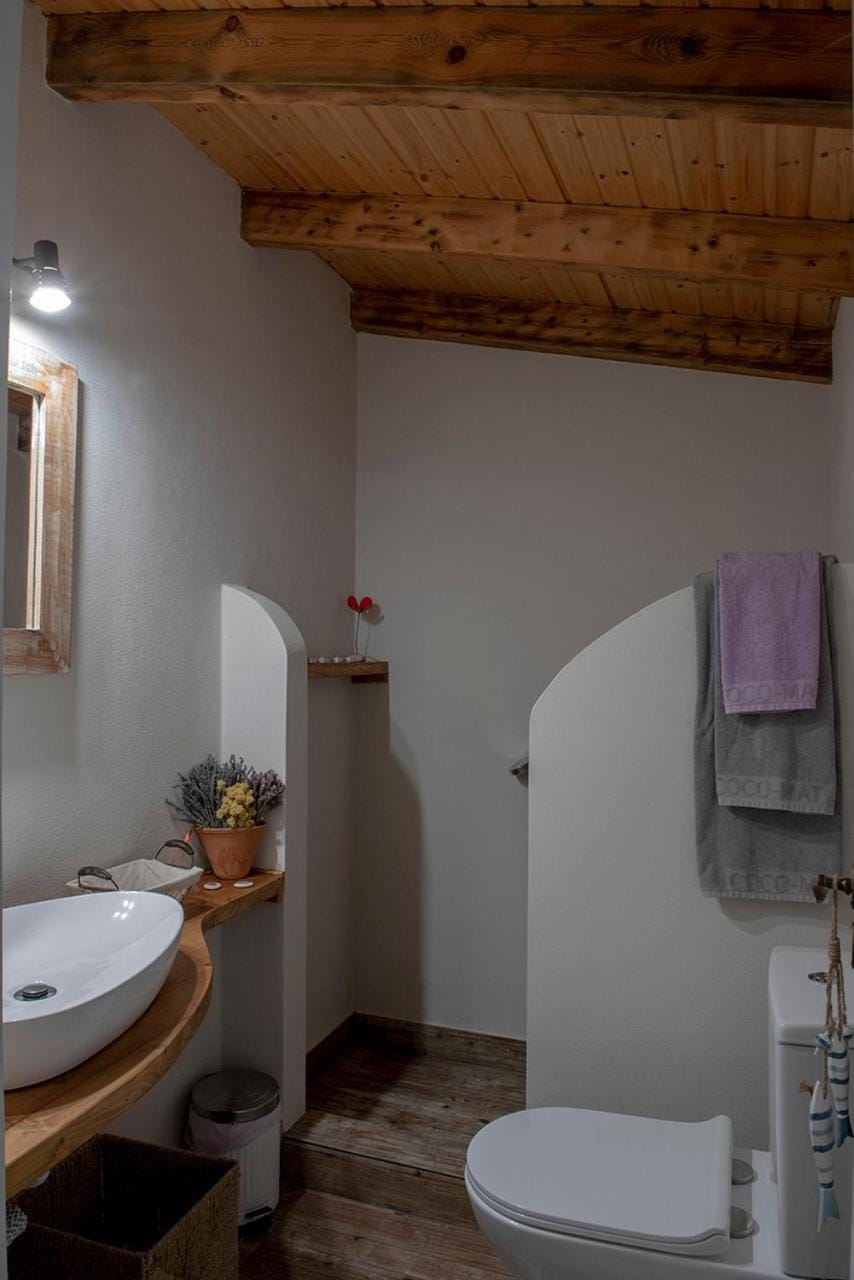 Small Guesthouse In The Garden Vacation rental in Euboea