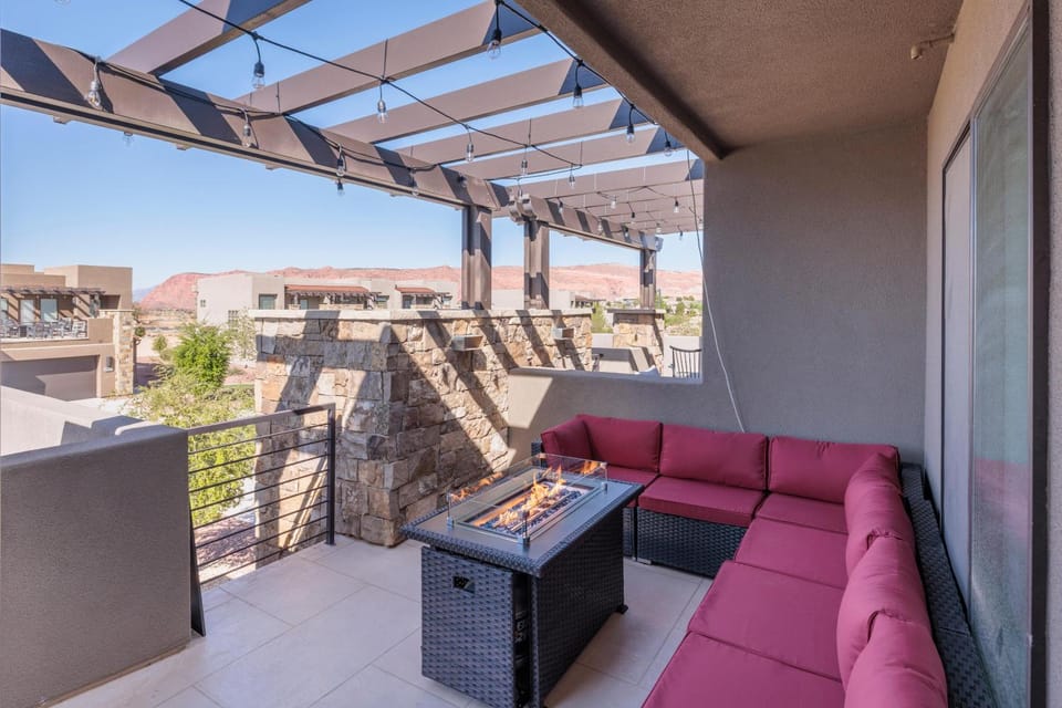 18 Holes and A Hot Tub House in St George