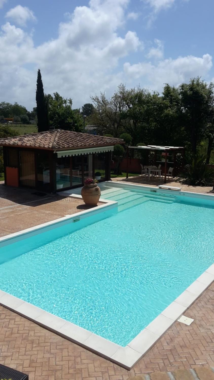 Le Rose Bed and Breakfast in Nettuno