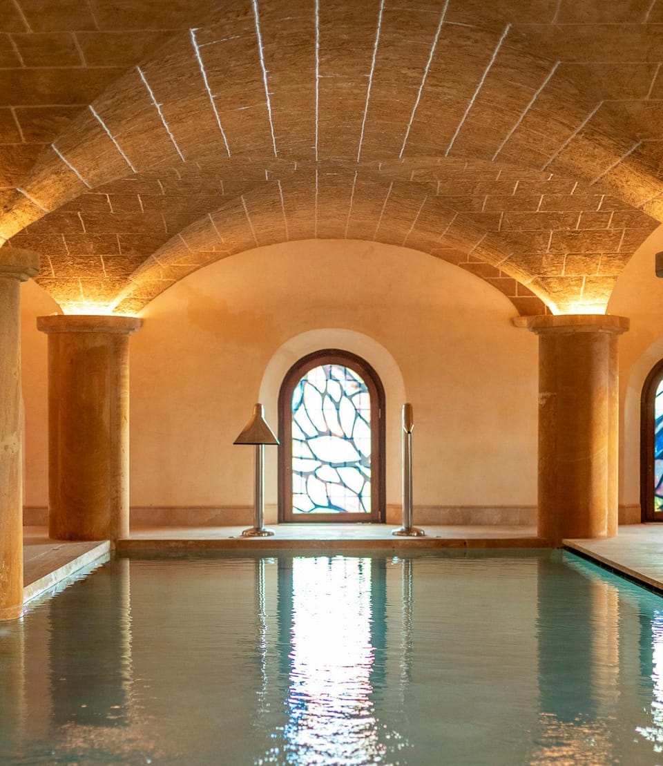 Spa and wellness centre/facilities, Swimming pool