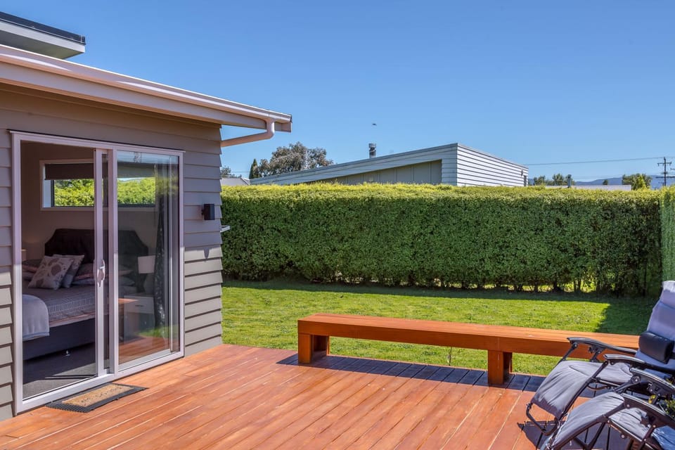 Patio, Seating area