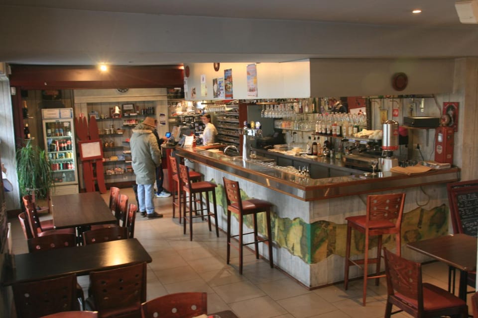 Hôtel Au Bord du Monde Hotel in Centre-Val de Loire