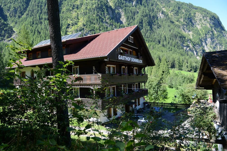 Hotel - Restaurant - Sonnblick Bed and Breakfast in Carinthia, Austria