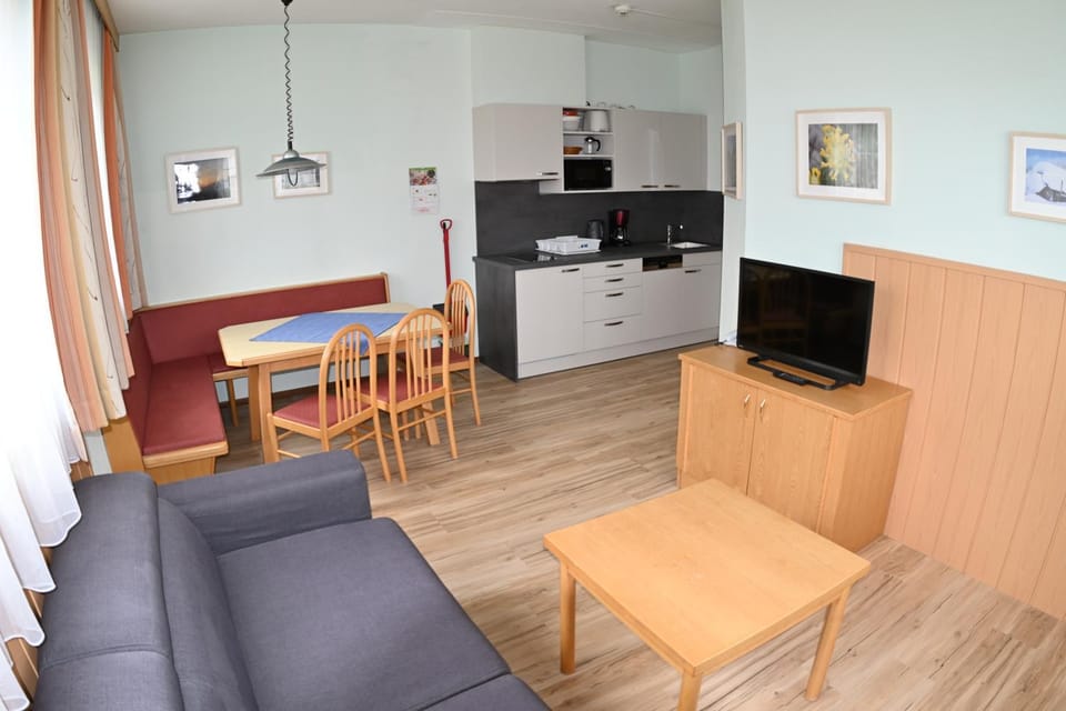 Kitchen or kitchenette, Living room, Dining area