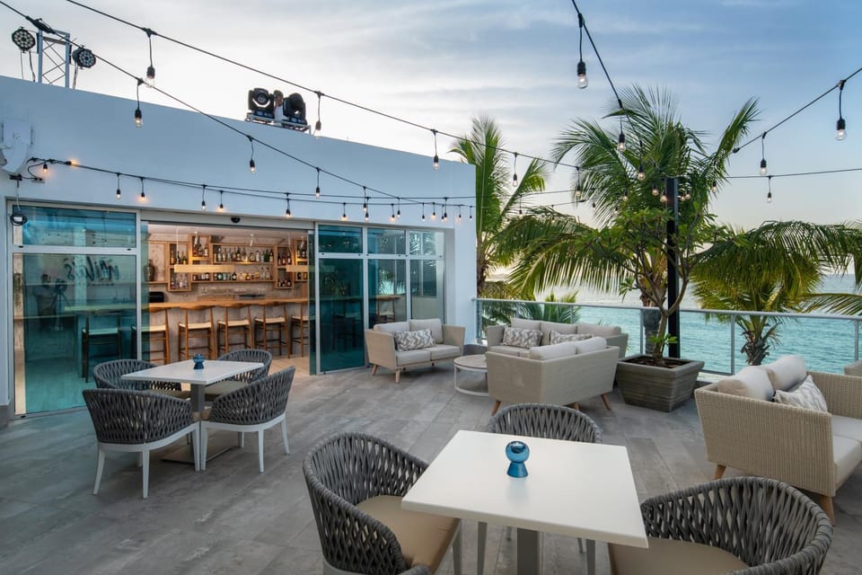 Lounge or bar