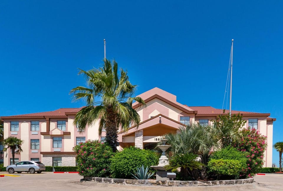 Property building, On site