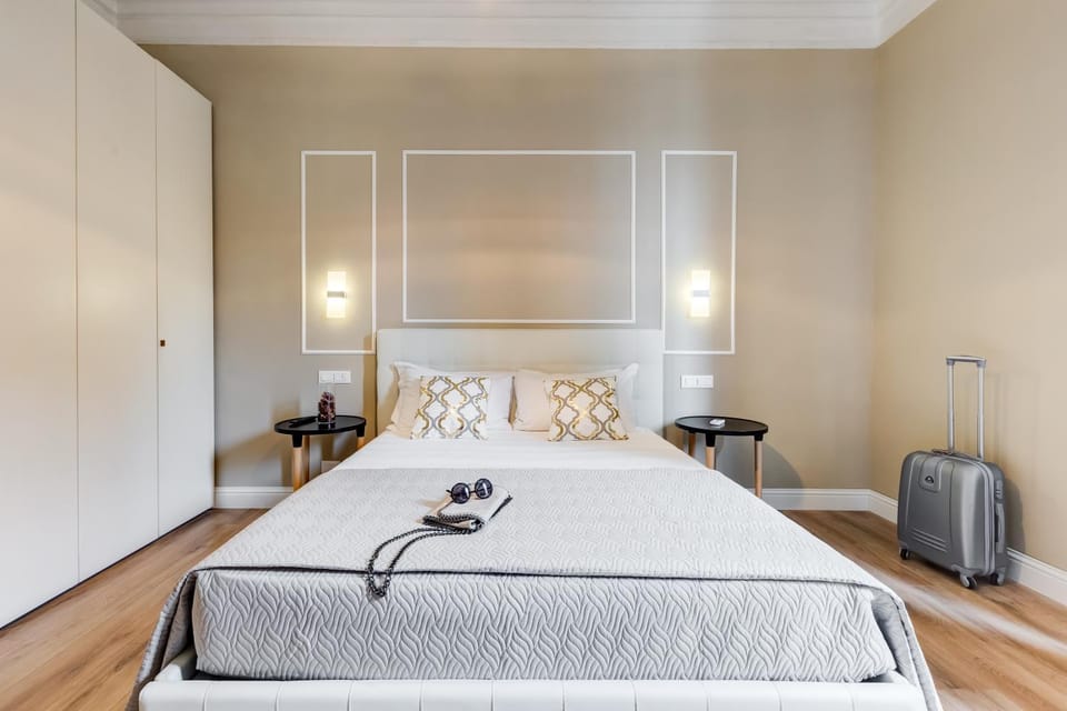 Photo of the whole room, Decorative detail, Bedroom