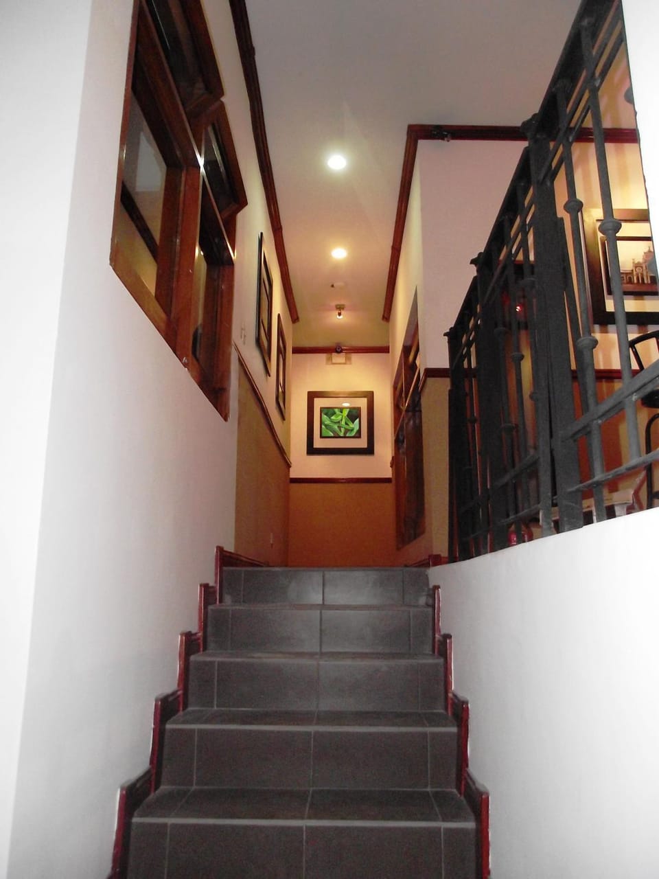 Decorative detail, Area and facilities