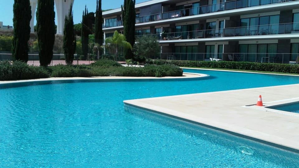 Pool view, Swimming pool, Swimming pool