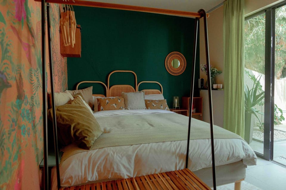 Privat Atelier Luxury tent in Setúbal Municipality
