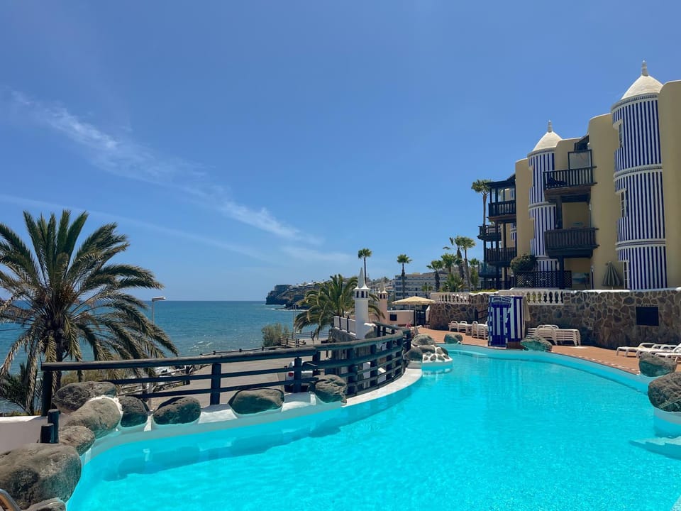 Amazing Apartment Altamar 2 Apartment in Comarca Sur