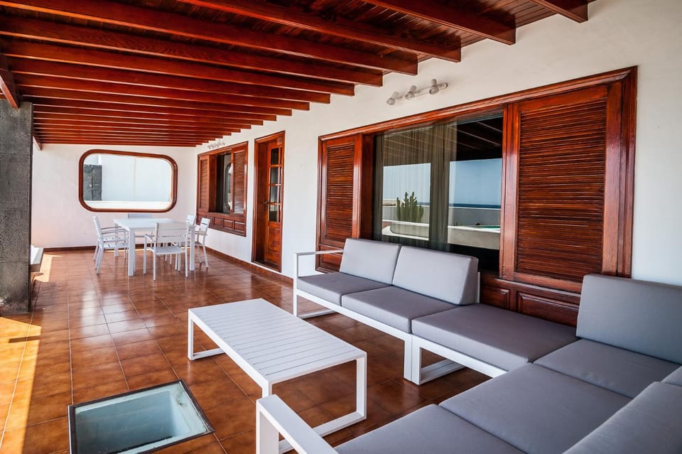 Garden, Balcony/Terrace, Seating area