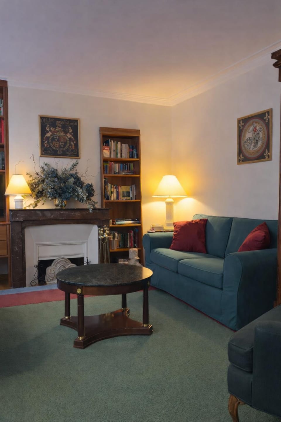 Library, Living room, Seating area