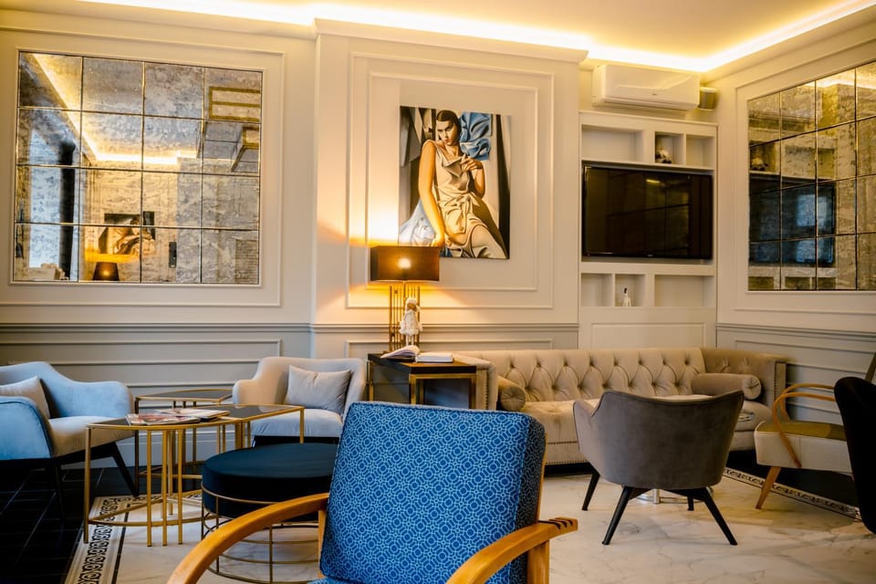 Lobby or reception, Seating area, Internal: Not applicable to any particular room