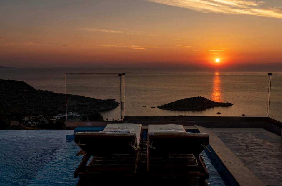 Natural landscape, Sea view, Swimming pool, Sunset