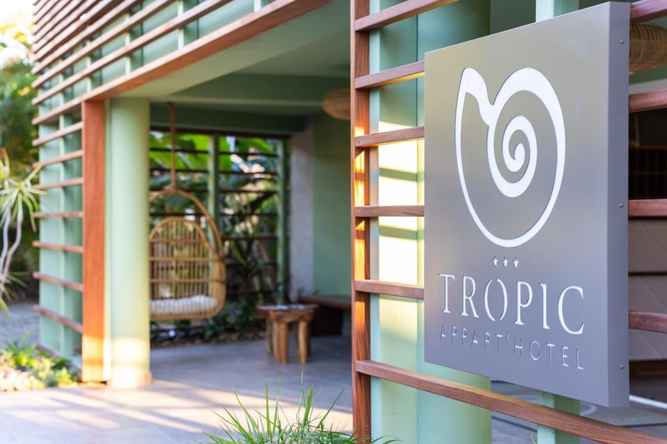 Logo/Certificate/Sign