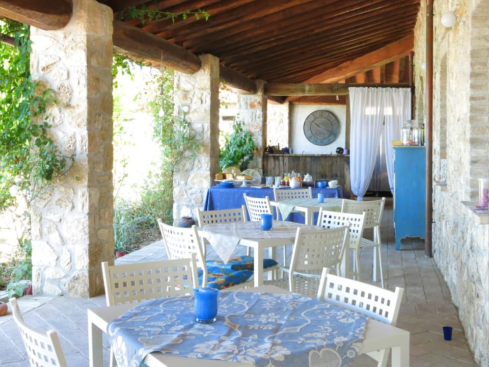 Villa Profidia Farm Stay in Umbria