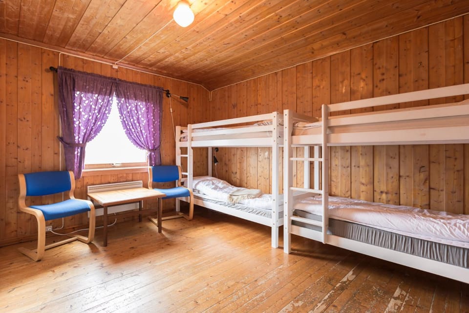 bunk bed